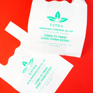 Alternative view of Bao PE Trắng Sữa In 1 Màu Có Quai Xách